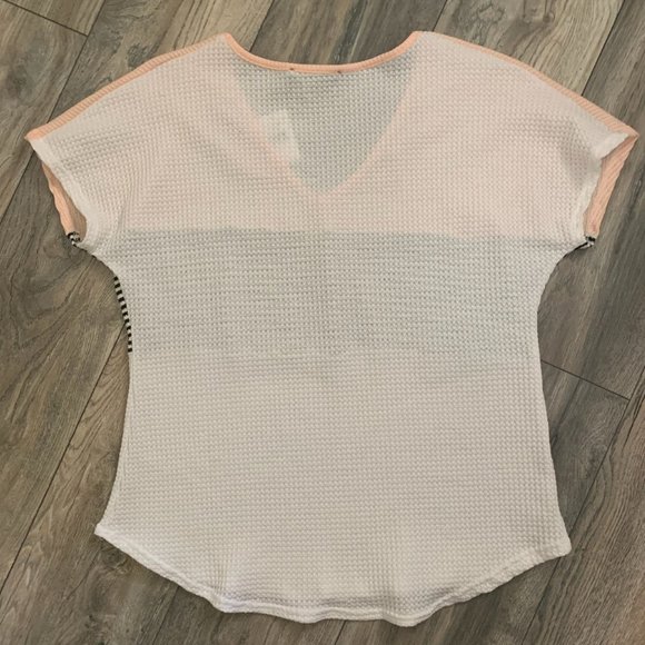 NWT DAYTRIP BUCKLE PEACH/WHITE COLOR BLOCK WAFFLE TOP MEDIUM - Picture 6 of 6